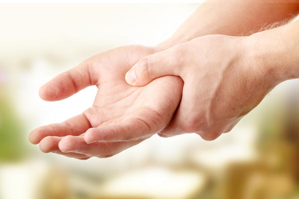 Nhìn tay bắt bệnh: 30 vấn đề sức khỏe sẽ thể hiện rõ qua vẻ ngoài của bàn tay - Ảnh 5.
