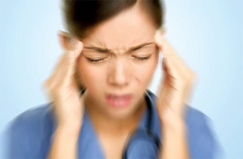 Các chứng đau đầu gây nhiều phiền toái cho người bệnh.