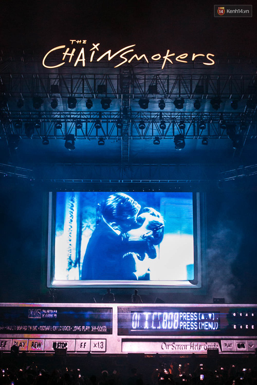 Đêm diễn The Chainsmokers: Chưa bao giờ Việt Nam có một show EDM xịn đét đến như vậy! - Ảnh 12.
