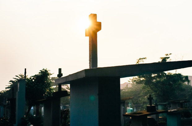 Cuộc sống của những người dân cuối cùng trong nghĩa trang lớn nhất Sài Gòn - Ảnh 15.