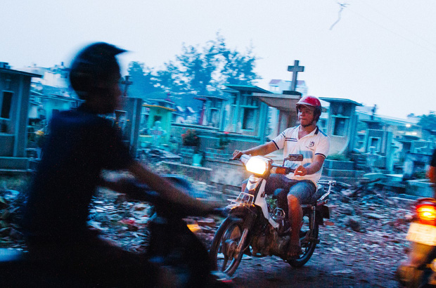 Cuộc sống của những người dân cuối cùng trong nghĩa trang lớn nhất Sài Gòn - Ảnh 20.