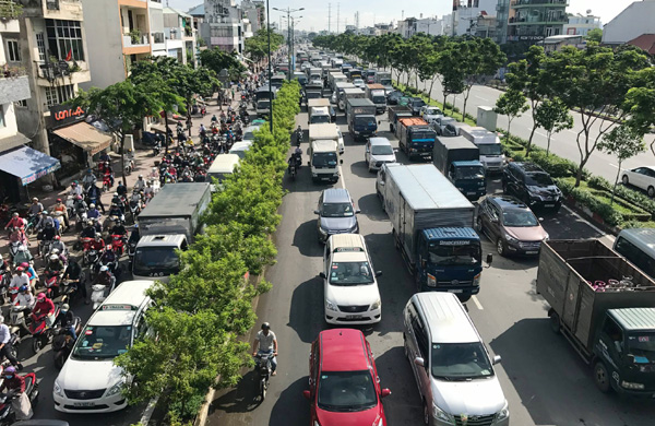 kẹt xe, ùn tắc, xa lộ Hà Nội, Phạm Văn Đồng, Sài Gòn