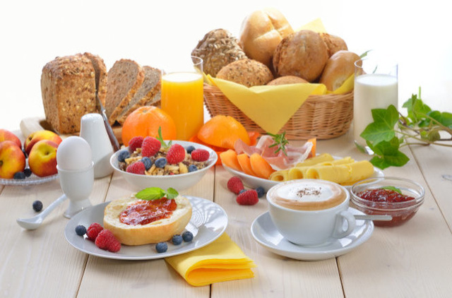 Ăn sáng còn giúp ngừa nguy cơ xơ vữa, tắc nghẽn động mạch - Ảnh 1.
