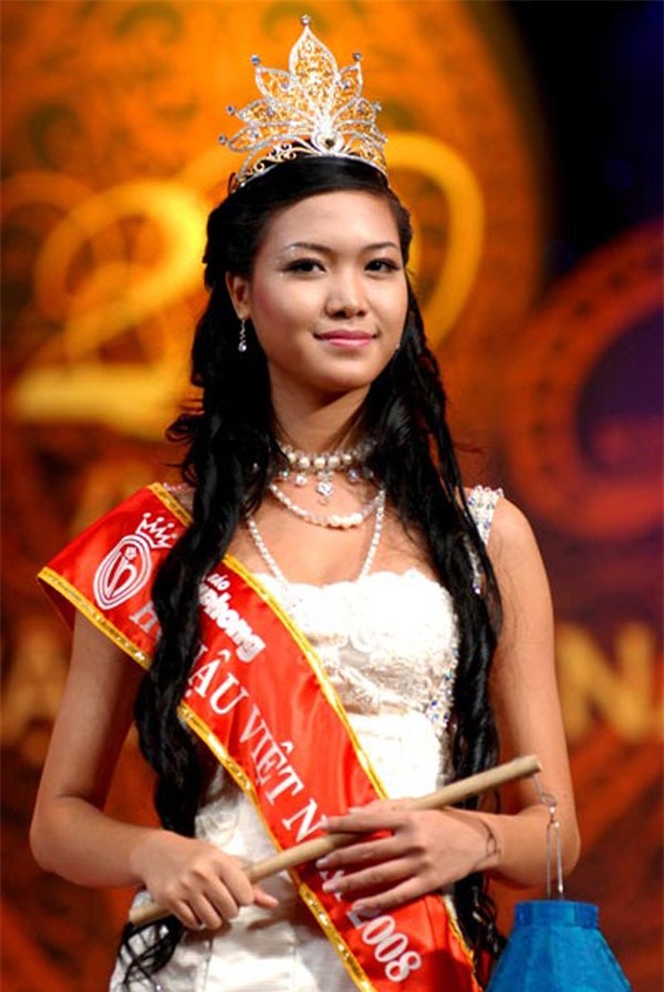 Hoa hậu Thùy Dung - cuộc trốn chạy khỏi hào quang vương miện