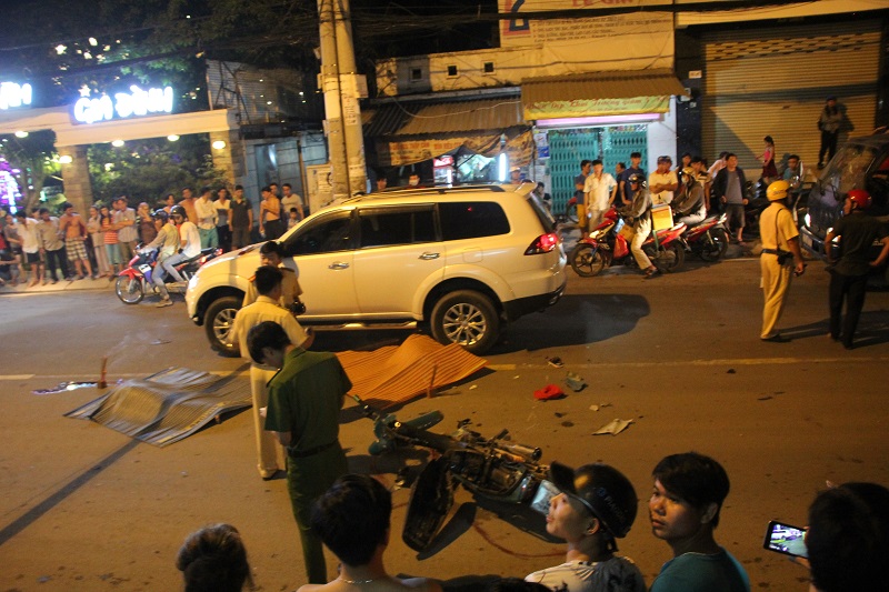 tai nạn,tai nạn giao thông,mũ bảo hiểm,Sài Gòn