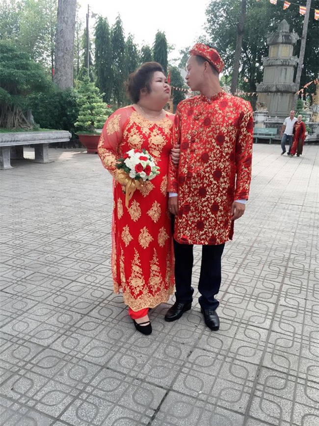 Cô vợ 9X nổi tiếng MXH vì được chồng chăm từ 90 lên 120 kg mới làm đám cưới - Ảnh 8.